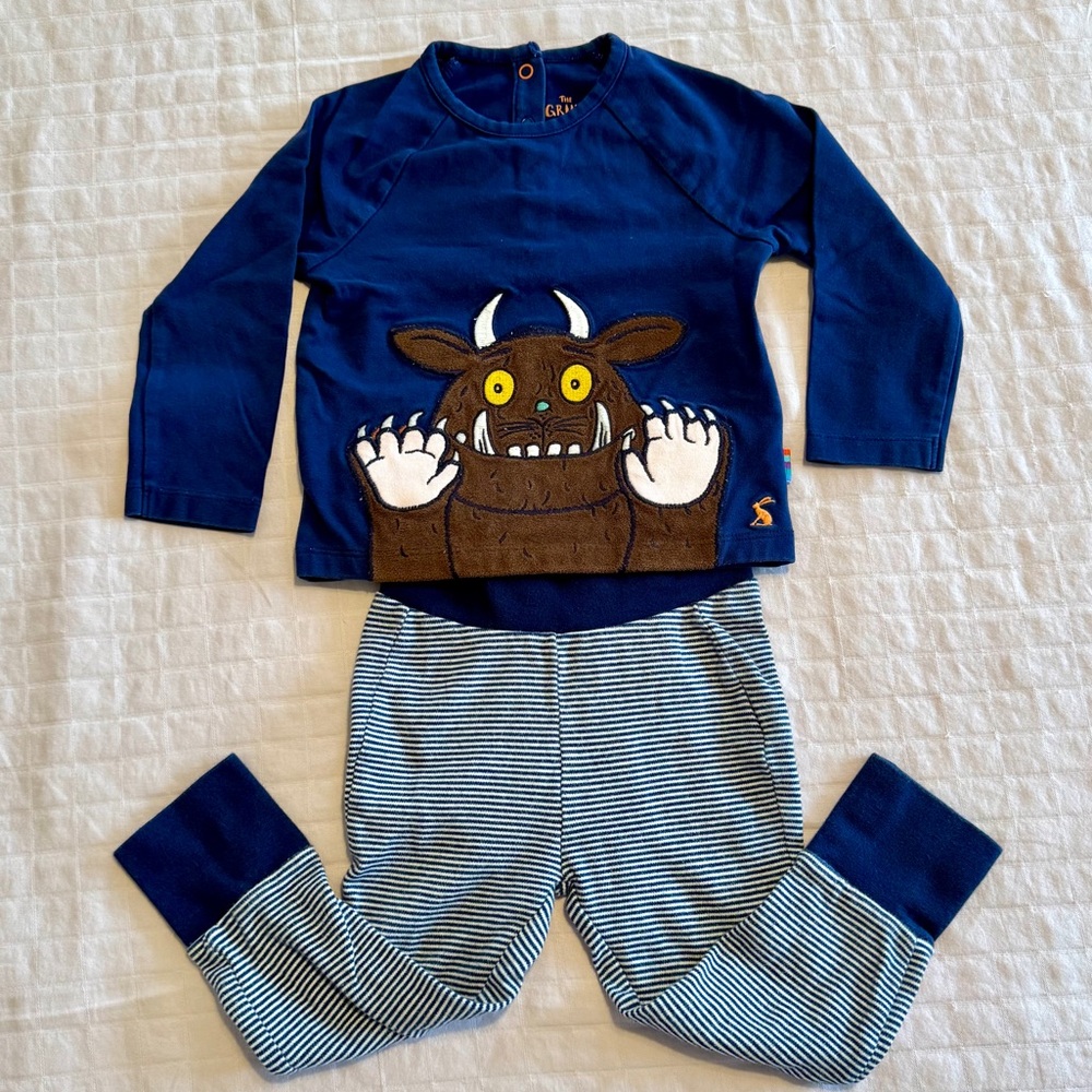 Gruffalo x Joules marching set